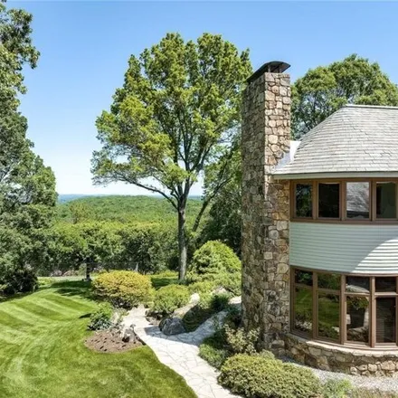 Image 2 - 71 Carolyn Place, Chappaqua, New Castle, NY 10514, USA - House for sale