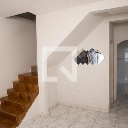 Rent this 3 bed house on Rua Georg Rexroth in Piraporinha, Diadema - SP