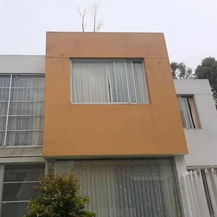 Buy this 4 bed house on OE9 Calle D 49-60 in 170103, Quito