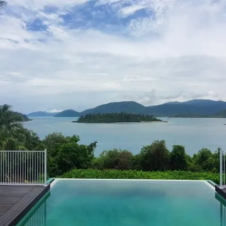 Rent this 3 bed apartment on 27 Warrain Street in Shute Harbour QLD 4802, Australia