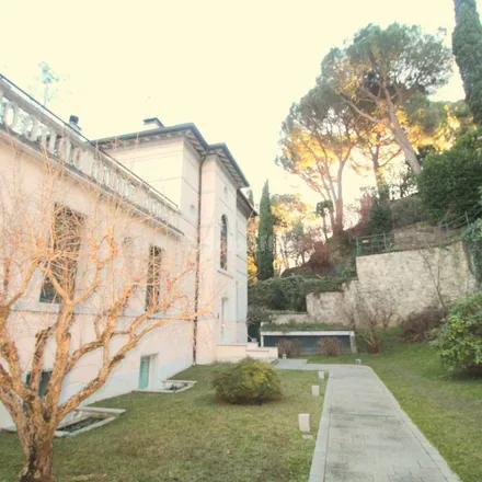 Image 5 - Viale Italia, 23864 Malgrate LC, Italy - Apartment for rent