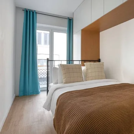 Rent this 2 bed apartment on Quisse-Quisse in Rua Rodrigo da Fonseca 149, 1070-241 Lisbon