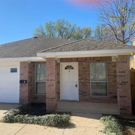 Rent this 2 bed duplex on 316 East 4th Street in Arlington, TX 76010