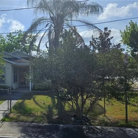 Rent this 3 bed house on 581 Albany Avenue in Orlando, FL 32805