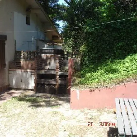 Buy this 3 bed house on Escuela 2 in Paseo 137, Partido de Villa Gesell