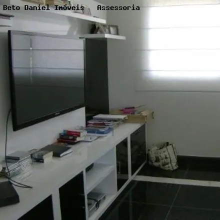 Buy this 5 bed house on Obra Social São João Bosco in Rua General Câmara, Centro