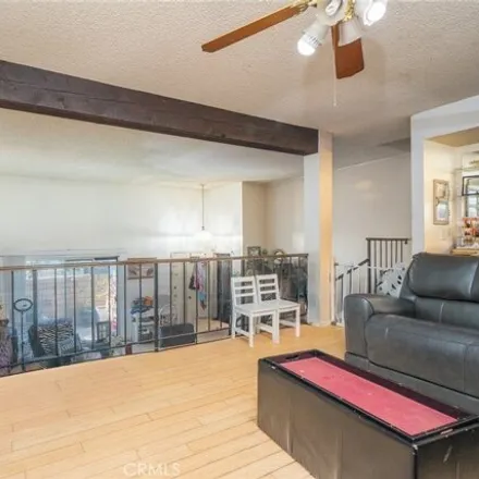 Image 5 - 9039 Van Nuys Blvd Unit 205, Panorama City, California, 91402 - House for sale