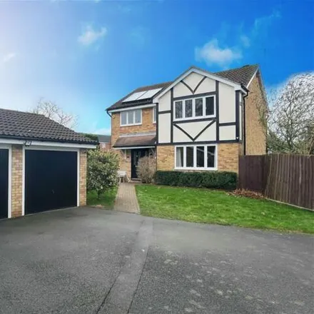 Buy this 4 bed house on Trent Close in Wellingborough, NN8 5XN