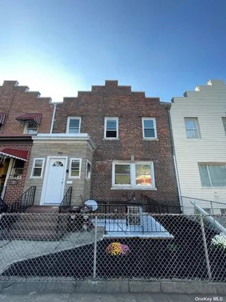 Buy this 5 bed house on 45-16 50th Street in New York, NY 11377
