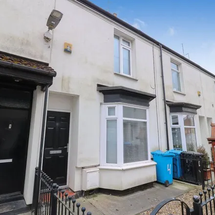 Rent this 2 bed apartment on Wellsted Street in Hull, HU3 3AW