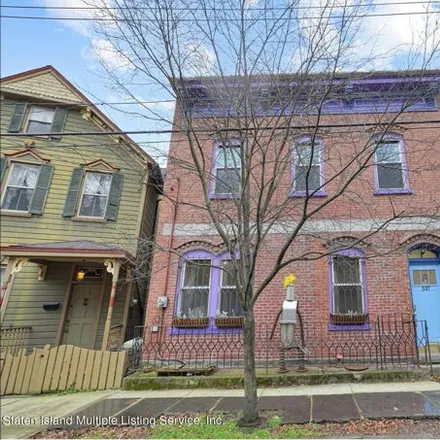 Buy this 3 bed house on 537 Van Duzer Street in New York, NY 10304