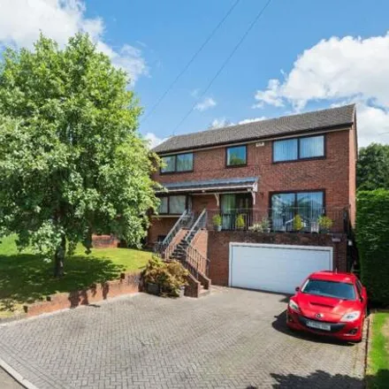 Buy this 5 bed house on Primrose Hill in Sandiway, CW8 2TZ