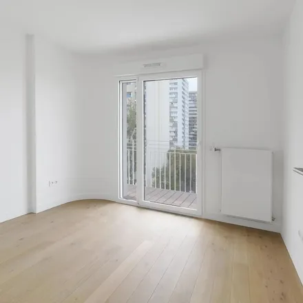 Rent this 4 bed apartment on boreales in Rue Médéric, 92110 Clichy