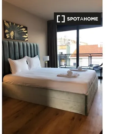 Rent this 2 bed apartment on Rua de Santa Helena in 4000-206 Porto, Portugal