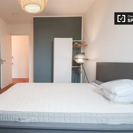 Rent this 4 bed room on U Leopoldplatz in Nazarethkirchstraße, 13353 Berlin