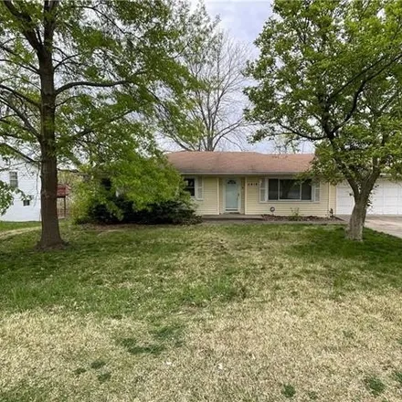 Buy this 3 bed house on 2870 Berry Lane in Independence, MO 64057