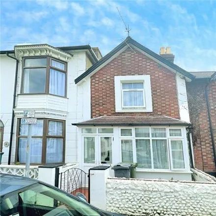 Buy this 2 bed townhouse on 10 Wilkes Road in Sandown, PO36 8EX
