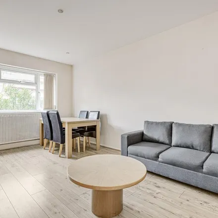 Rent this 1 bed apartment on Lochinvar Street in London, SW12 8PX