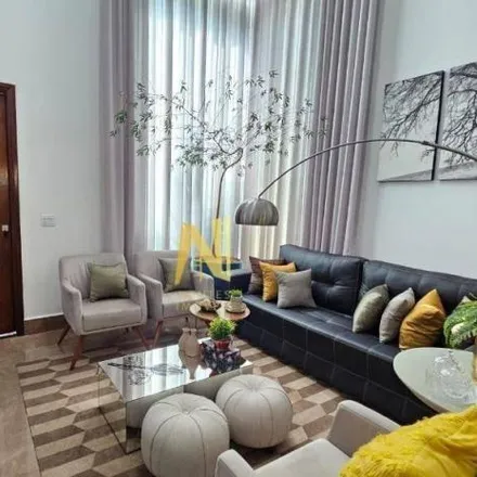 Buy this 3 bed house on Avenida Gil de Abreu Souza in Universidade, Londrina - PR