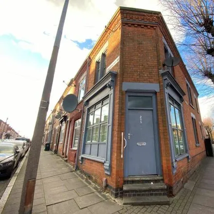 Image 1 - Bible Hall Fellowship, Mere Road, Leicester, LE5 5GR, United Kingdom - Townhouse for sale