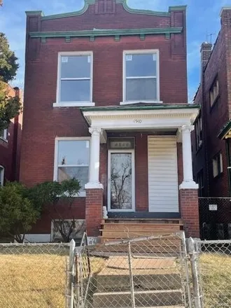 Buy this 4 bed house on 4540 Clarence Ave in Saint Louis, Missouri