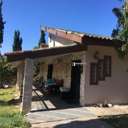 Buy this 3 bed house on Estrada da Ressaca in Ressaca, Itapecerica da Serra - SP