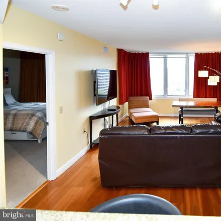Image 7 - Sydney's Apartment, 555 Massachusetts Avenue Northwest, Washington, DC 20001, USA - Apartment for rent