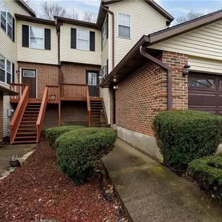 Buy this 3 bed condo on 2567 Valais Court in Sugarcreek Township, OH 45458