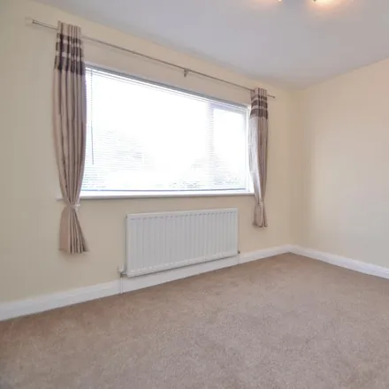 Image 5 - 10 Riviera Gardens, Leeds, LS7 3DW, United Kingdom - Duplex for rent