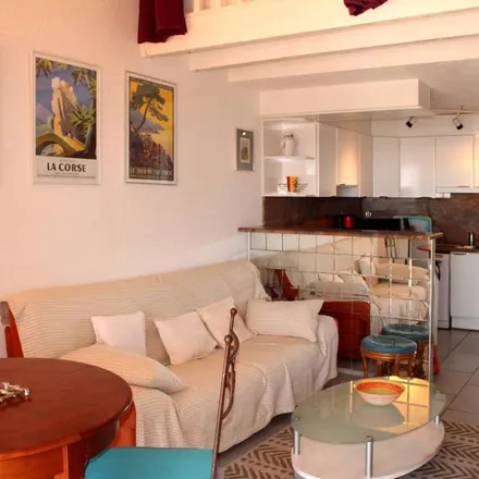 Rent this 3 bed apartment on 42 Avenue de Lérins in 06590 Théoule-sur-Mer, France