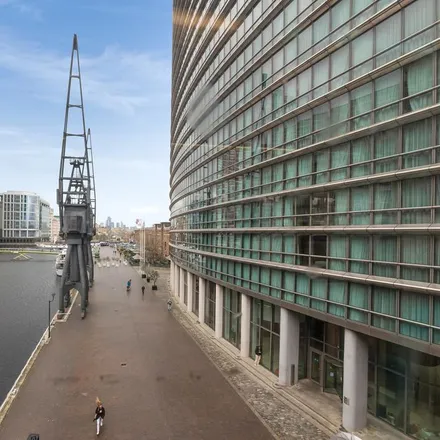 Rent this 2 bed apartment on 1 West India Quay in 26 Hertsmere Road, Canary Wharf