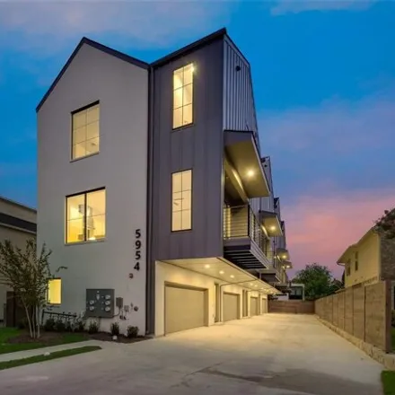 Rent this 2 bed condo on 5954 Lewis Street in Dallas, TX 75206