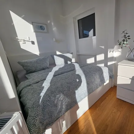 Rent this 2 bed apartment on Paul-Gruner-Straße 43 in 04107 Leipzig, Germany