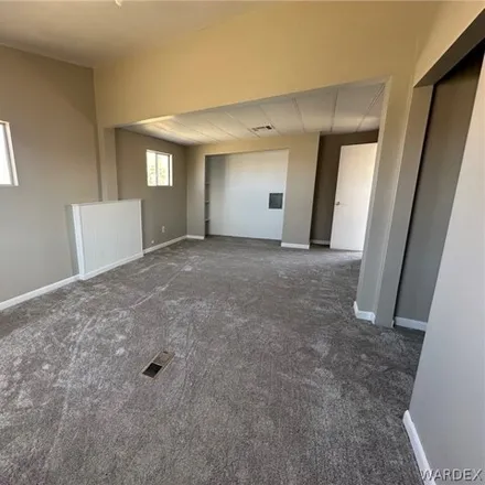 Image 8 - 6877 Cinch Drive, Dolan Springs, Mohave County, AZ 86441, USA - Apartment for sale