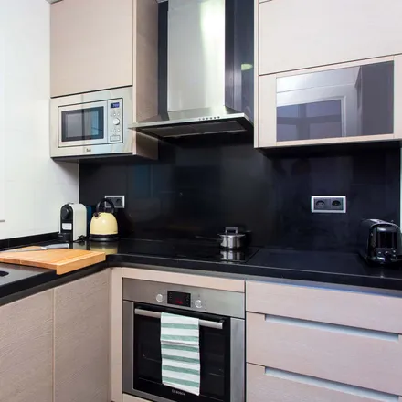 Rent this 3 bed apartment on Carrer de Salvà in 77, 08004 Barcelona