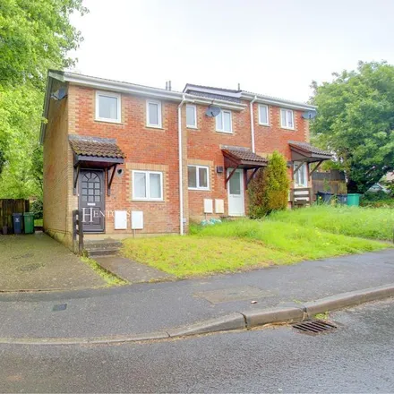 Rent this 2 bed house on Brianne Drive in Cardiff, CF14 9HE