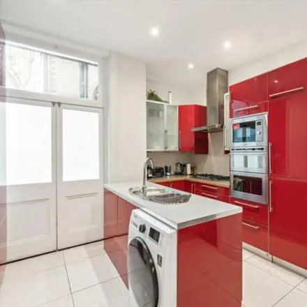 Image 3 - St Mary's Mansions, London, W2 1SY, United Kingdom - Apartment for rent