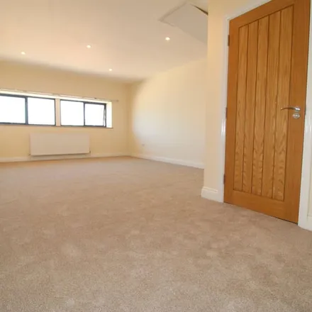 Image 4 - Barley Road, South Cambridgeshire, SG8 7QD, United Kingdom - Apartment for rent