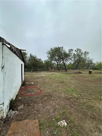 Image 4 - 547 Felix Martinez Avenue, Los Ebanos, Hidalgo County, TX 78595, USA - House for sale