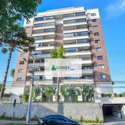 Rent this 2 bed apartment on Rua Visconde de Nacar 529 in São Francisco, Curitiba - PR