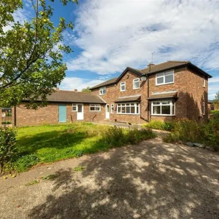 Rent this 4 bed house on Sandringham Court in Blackfriars Way, Newcastle upon Tyne
