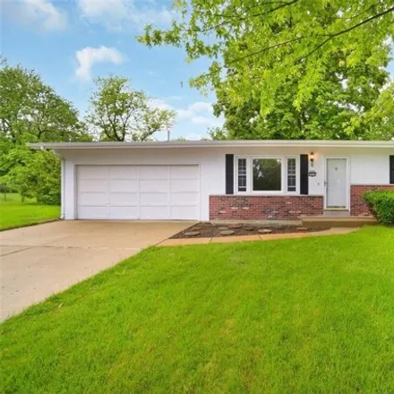 Buy this 3 bed house on 2915 Stratford Drive in Harvester, MO 63303