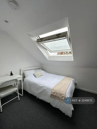 Rent this 1 bed house on 23 Howard Road in London, NW2 6DS