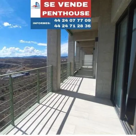 Buy this 3 bed apartment on Circuito Altos Juriquilla in Delegaciön Santa Rosa Jáuregui, 76100
