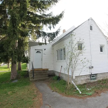 Buy this 4 bed house on 570 Cayuga Creek Road in Doyle, Buffalo