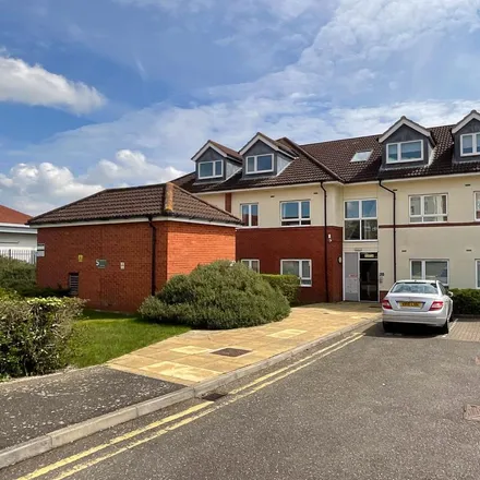 Rent this 2 bed apartment on Wilkinson Drop in Hadleigh, SS7 2BF