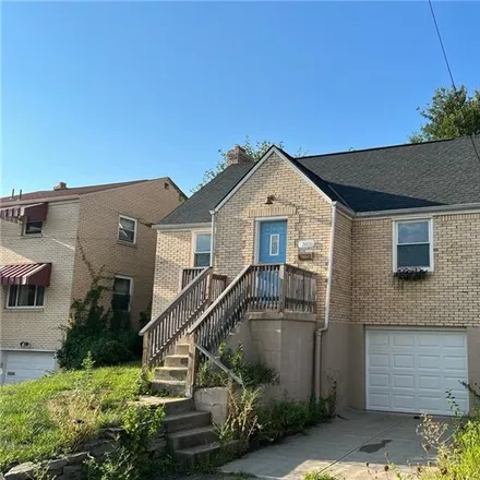 Image 2 - 743 Mayville Avenue, Pittsburgh, PA 15226, USA - House for sale