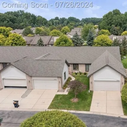 Image 2 - 13512 Highland Cir, Sterling Heights, Michigan, 48312 - Condo for sale
