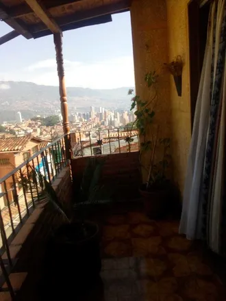 Image 8 - Medellín, Loreto, ANT, CO - House for rent
