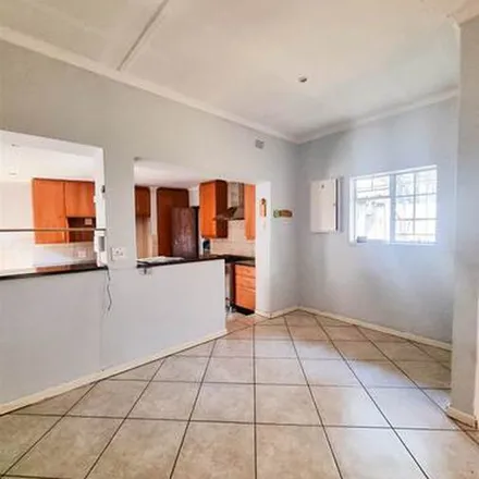 Rent this 3 bed apartment on 5th Avenue in Parkhurst, Rosebank